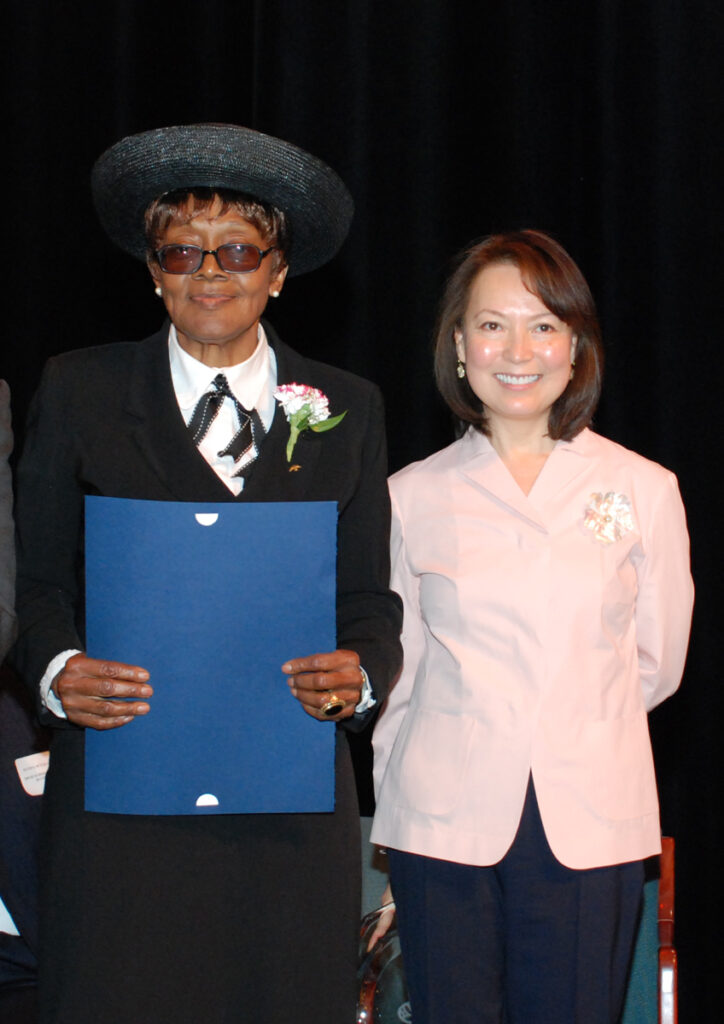 Juanita Hines | Russ Berrie Making a Difference Award